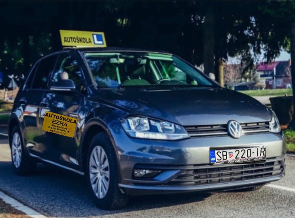 VW Golf 7 — vozilo Autoškole Ezra (B kategorija)